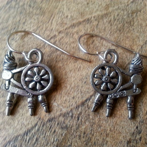 Spinning Wheel Earrings - USA Pewter